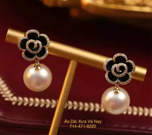 Classic Camellia Flowers Stud with Pearls Dangle Earrings For Women Rhinestone Rose Earring